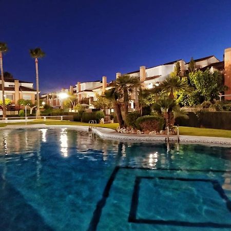 Adosado Para Familias Al Lado De La Playa, Con Piscina Кастельон-де-ла-Плана Экстерьер фото